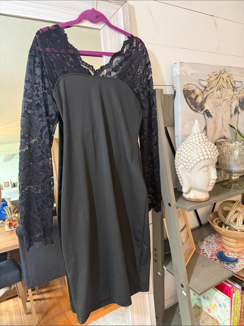 Black Lace Long-Sleeve Sheath Dress